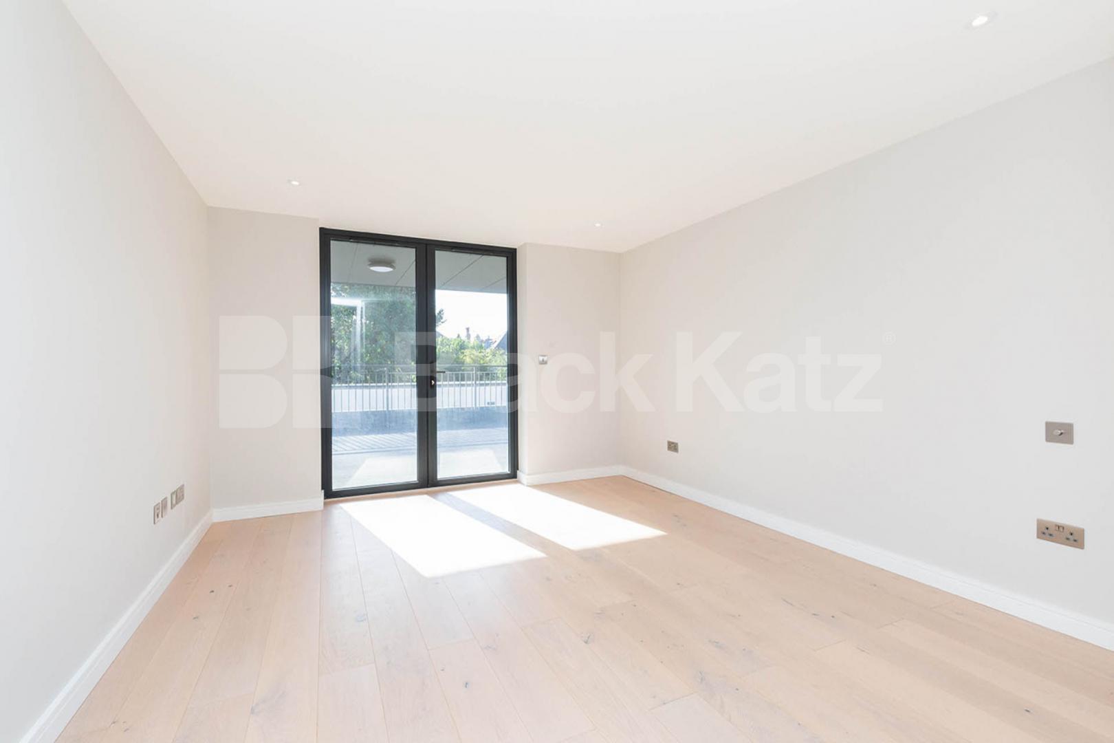 1326sqft 3 bed 3 bath apartment with a huge roof terrace  Tottenham Lane, Crouch End